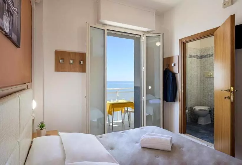اتاق استاندارد, Amadei Hotel Figaro & Apartments