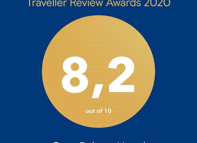 デラックスルーム, Catu Palace