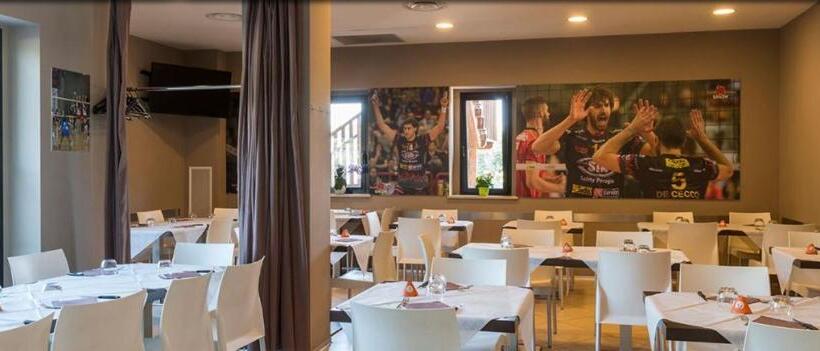 Chambre Standard avec Balcon, Centova