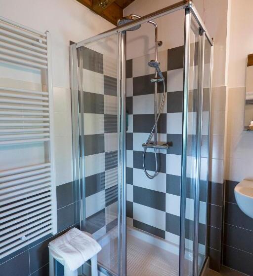 Chambre Standard avec Balcon, Centova