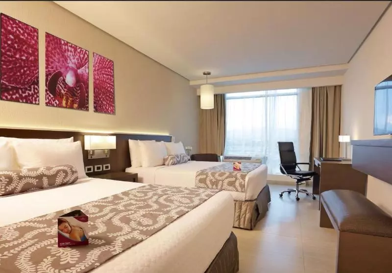اتاق استاندارد, Crowne Plaza Airport, An Ihg