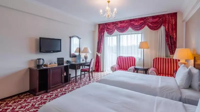 اتاق لوکس, Crowne Plaza Airport, An Ihg
