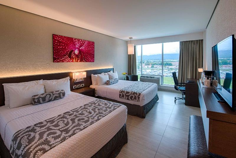 스탠다드 룸, Crowne Plaza Airport, An Ihg