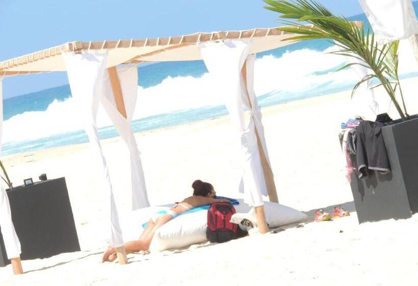 بانگلوی سوپریور, Ecolodge Riake Resort & Villa