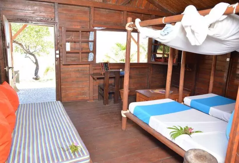 بانگلوی استاندارد, Ecolodge Riake Resort & Villa