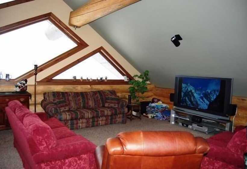 小室, Kowal Ski Cabin By Apex Accommodations