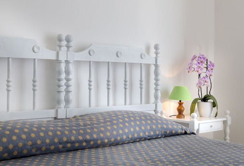 غرفة إقتصادية, La Perla