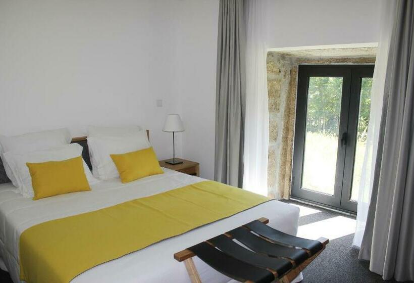 منزل غرفتين نوم, Lousada Country