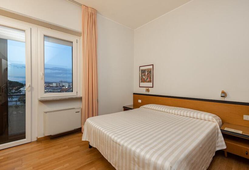 اتاق استاندارد, Nuova Grosseto