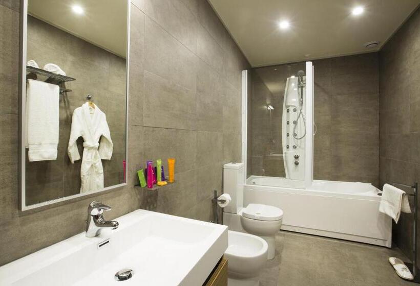 이그제큐티브 스위트, Opera Suite