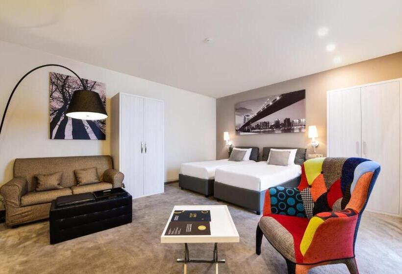 디럭스 룸, Opera Suite