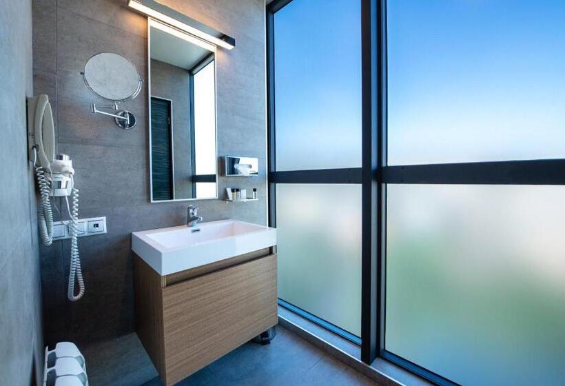 스위트, Opera Suite