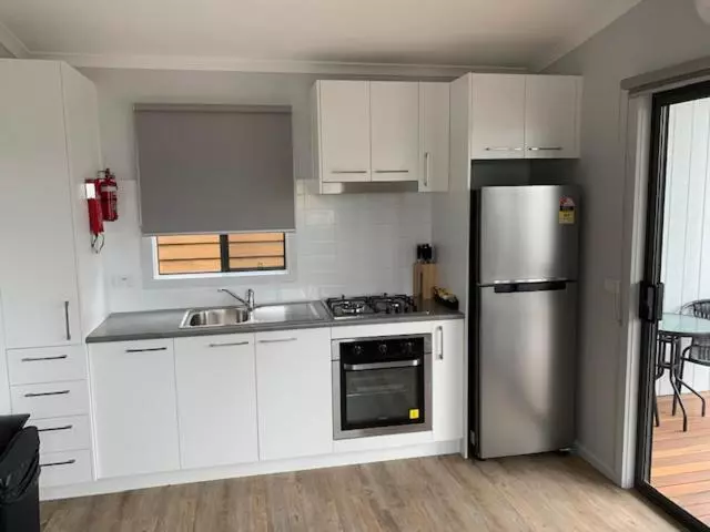 ویلای 1 خوابه, Portland Holiday Village