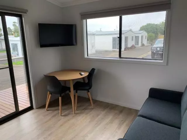 ویلای 1 خوابه, Portland Holiday Village