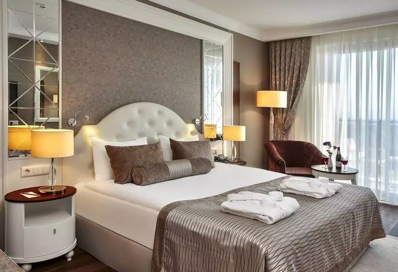 マウンテンビューファミリールーム, Sunis Efes Royal Palace Resort & Spa