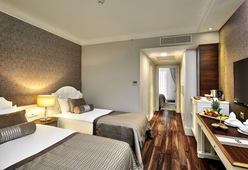 패밀리 룸 바다 전망, Sunis Efes Royal Palace Resort & Spa