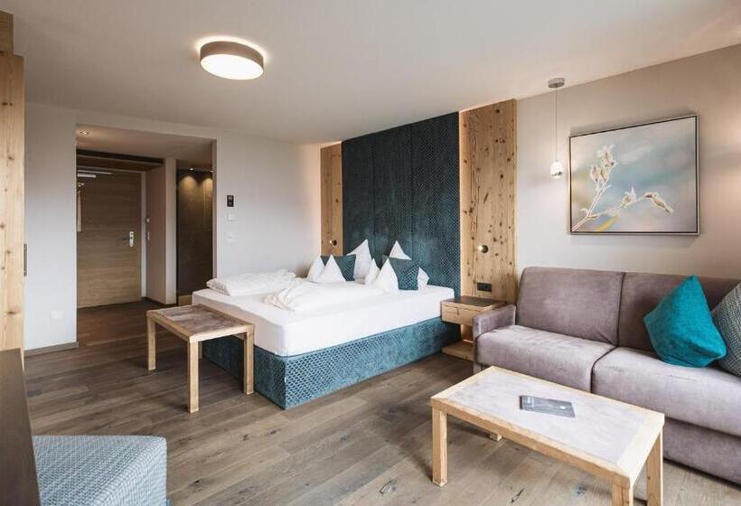 Полулюкс Superior, Terentnerhof 4s Active & Lifestyle