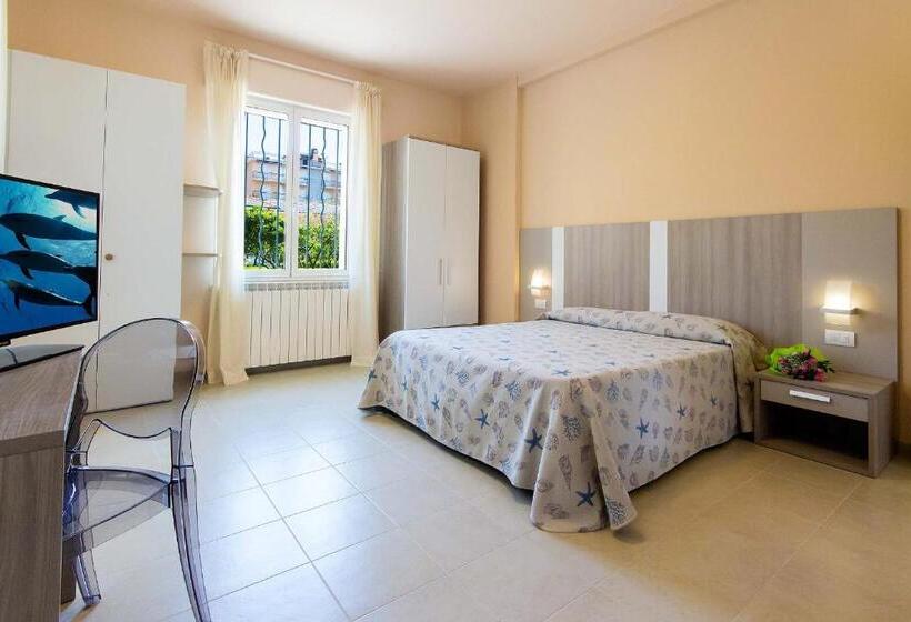 スタンダード4人部屋, Villa San Giuseppe