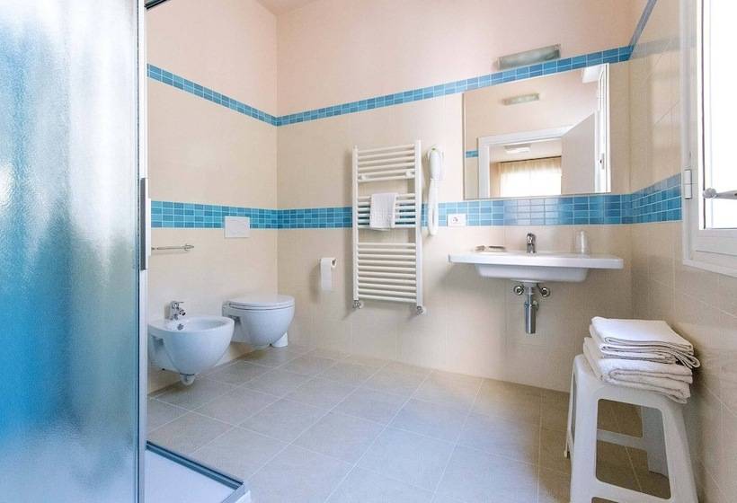 スタンダード4人部屋, Villa San Giuseppe