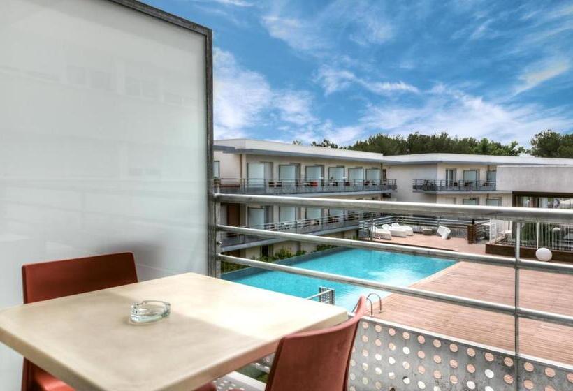 סטודיו סטנדרט עם מרפסת, Comfort Aparthotel Antibes Le Maestria