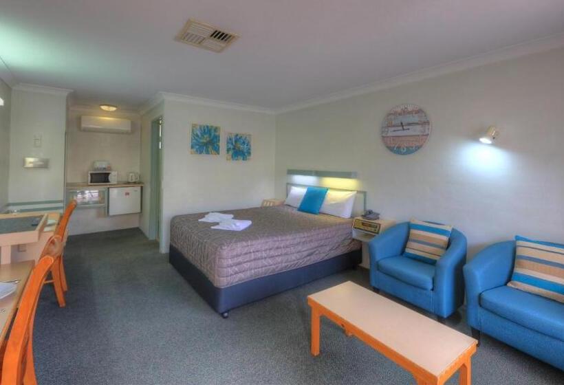 اتاق استاندارد, Alluna Motel