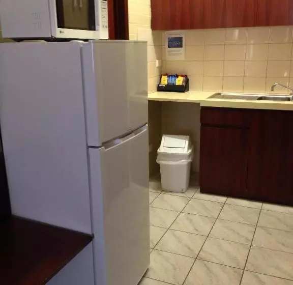 اتاق سوپریور خانوادگی, Bayview Motel