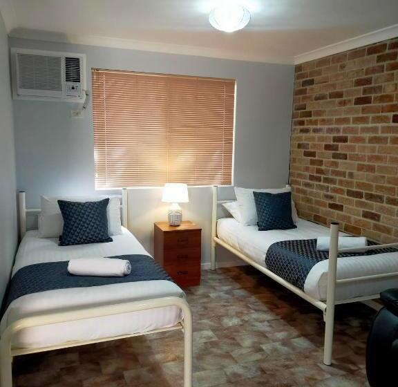 آپارتمان 1 خوابه, Bayview Motel