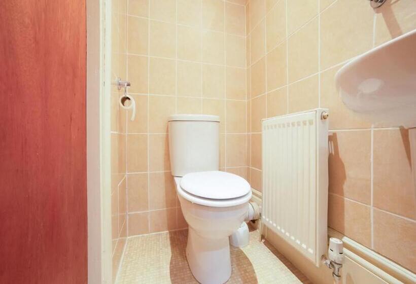 Номер Стандарт Трехместный, Eagle House Hotel - Guest House