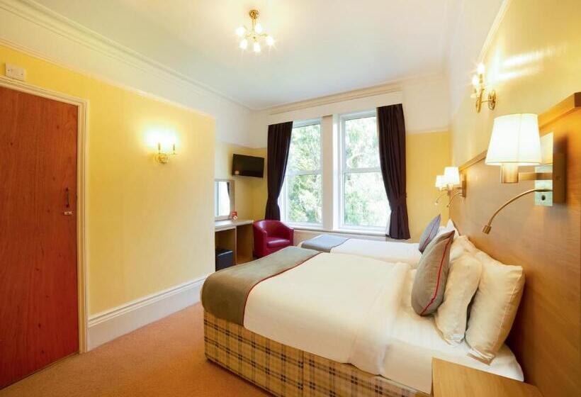 Номер Стандарт Трехместный, Eagle House Hotel - Guest House