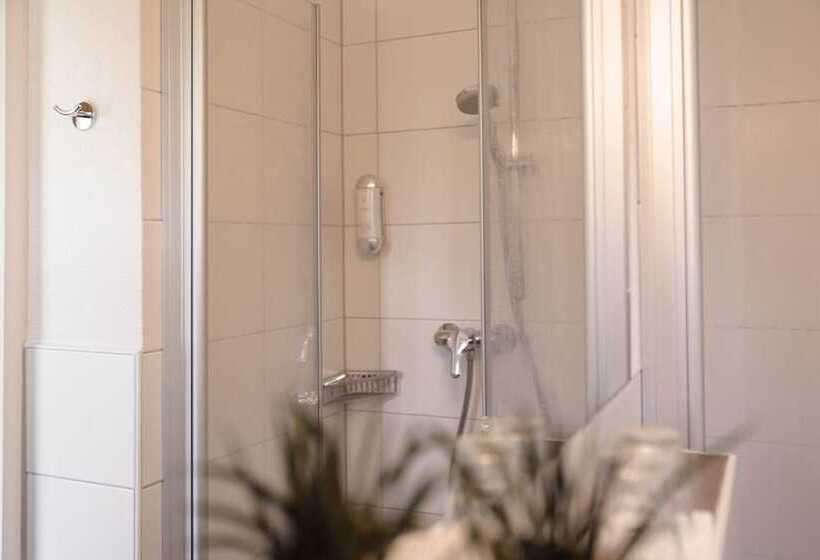 חדר סטנדרט עם מרפסת, Wellness Pension Am Rain