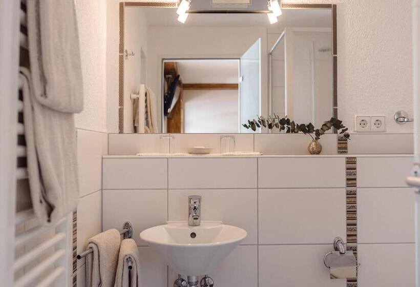 带1个卧室的带阳台的公寓, Wellness Pension Am Rain