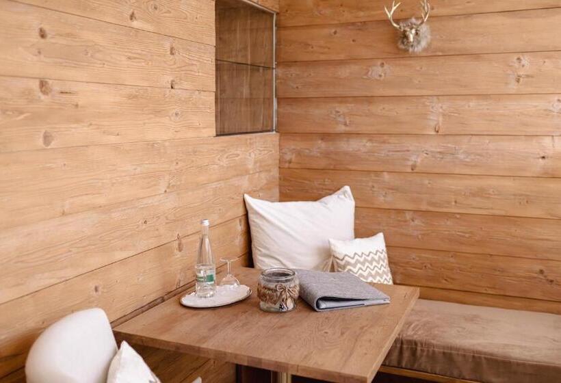 带1个卧室的带阳台的公寓, Wellness Pension Am Rain