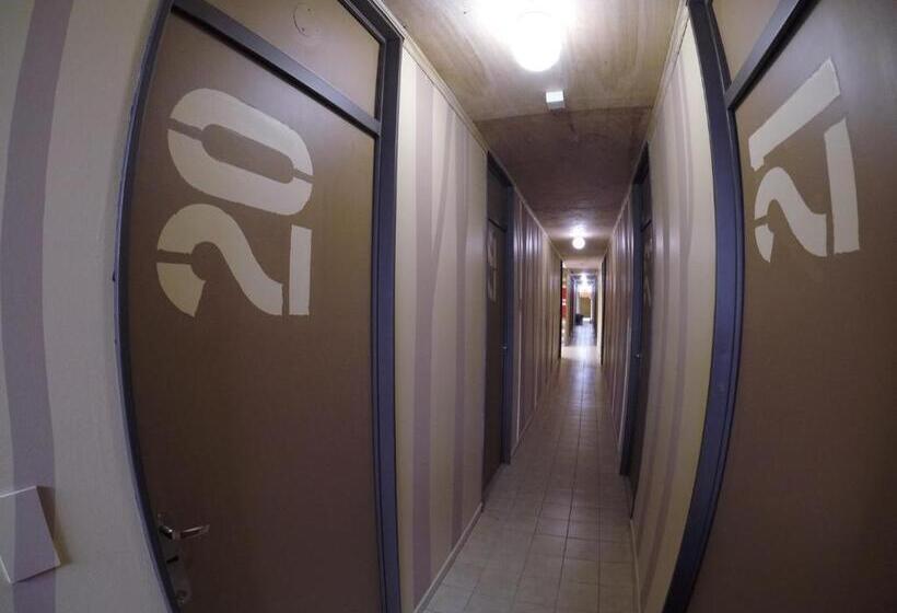 Номер Стандарт, Hostel Los Pioneros