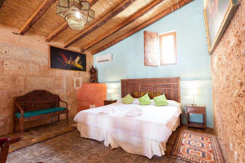 デラックスジュニアスイート, Es Revellar Art Resort  Adults Only