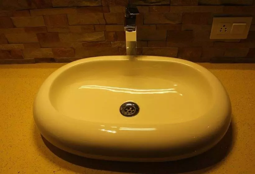 Standard-huone, Himalaya Haridwar @ Har Ki Pauri Road