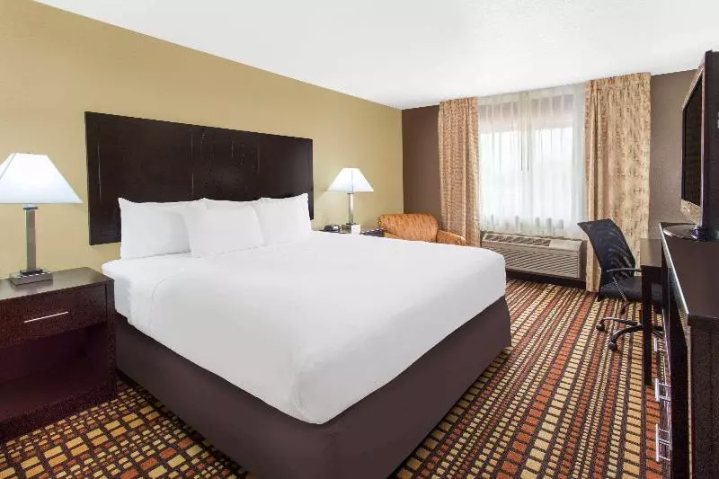 スタンダードルーム, Holiday Inn Express Defuniak Springs, An Ihg