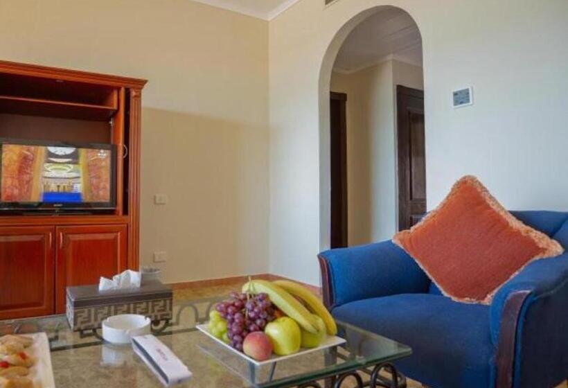 اتاق استاندارد با چشم‌انداز دریاچه, Porto Marina Resort & Spa Al Alamein