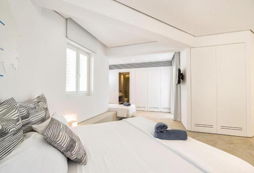 سوییت جونیور با چشم‌انداز دریا, Relux Ios