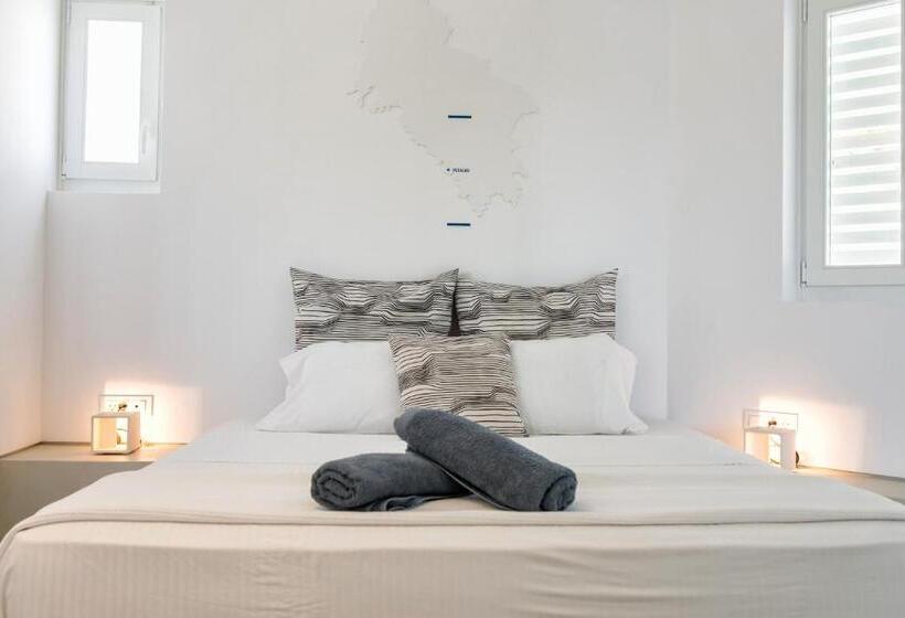 سوییت جونیور با چشم‌انداز دریا, Relux Ios