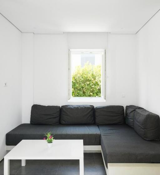 سوییت سوپریور, Relux Ios