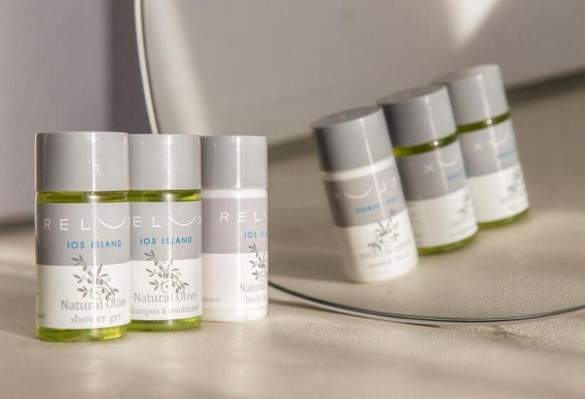 اتاق سوپریور با چشم‌انداز دریا, Relux Ios