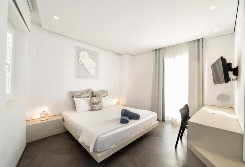 اتاق سوپریور با چشم‌انداز دریا, Relux Ios