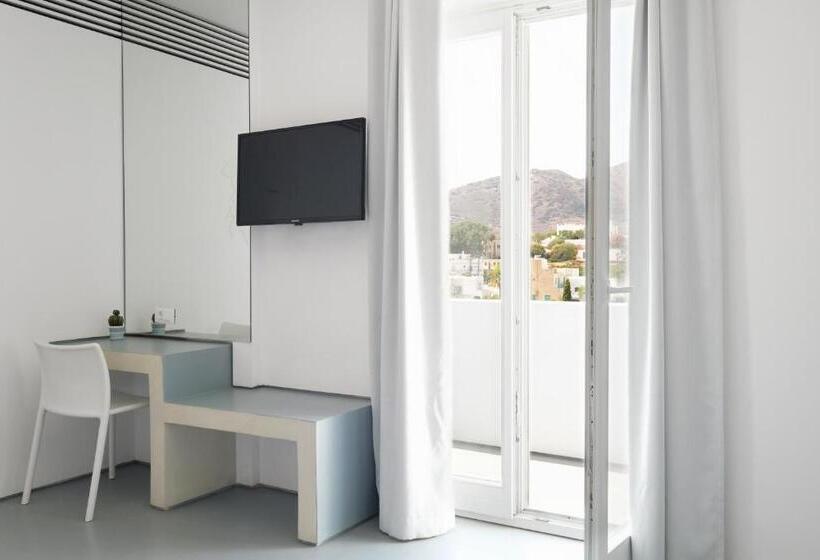 اتاق سوپریور با چشم‌انداز دریا, Relux Ios