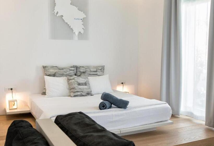 اتاق سوپریور چهار تخته, Relux Ios