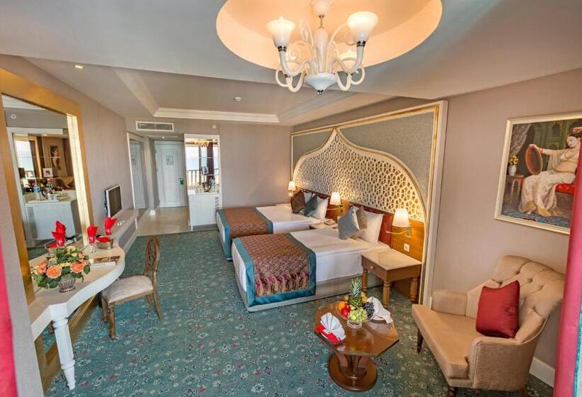 اتاق استاندارد با چشمانداز دریا, Royal Taj Mahal