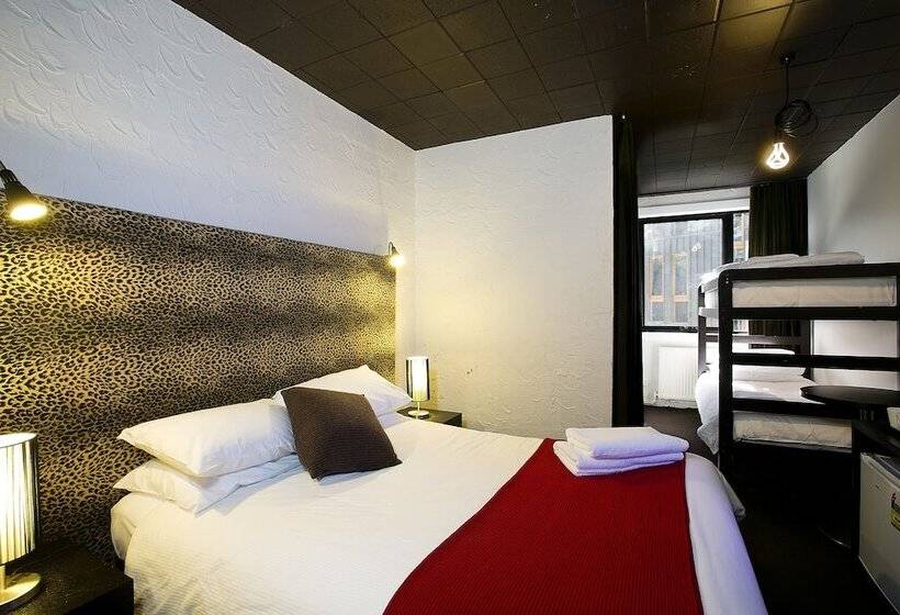 غرفة قياسية, Silverski