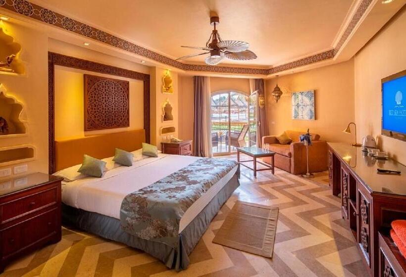 سوییت جونیور سوپریور, Siva Grand Beach