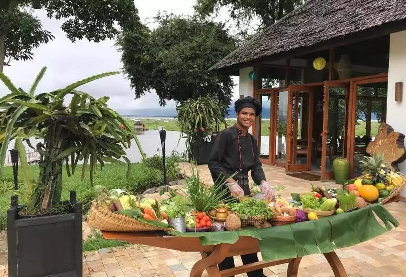 ویلای 1 خوابه, Villa Inle Boutique Resort