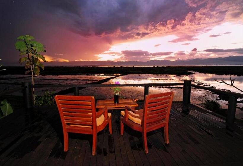 ویلای 1 خوابه با چشم‌انداز باغ, Villa Inle Boutique Resort