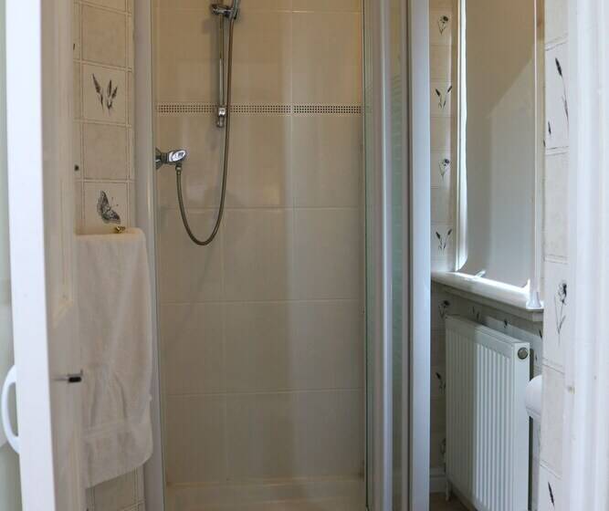 Habitació Estàndard, Anand Lodge